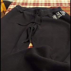 Gap sweats